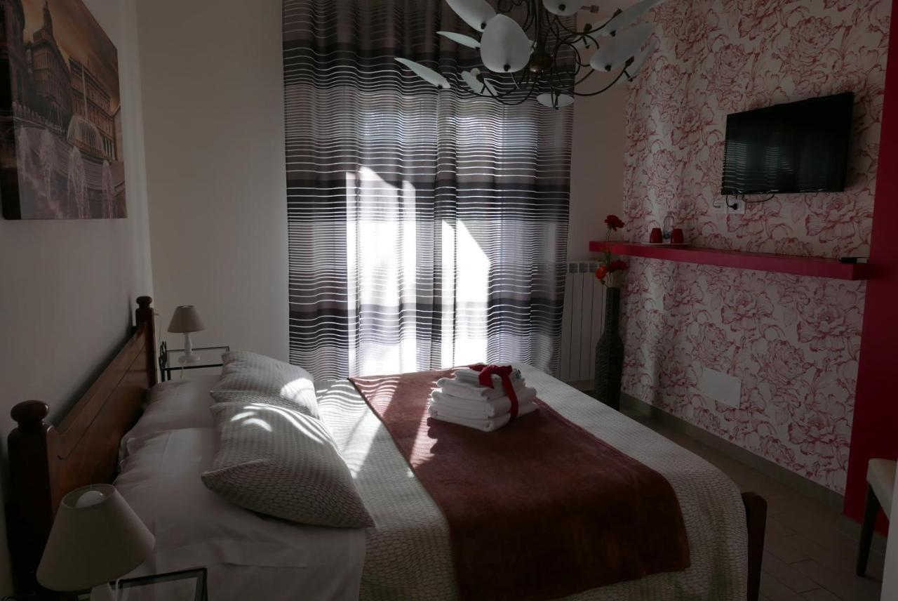 B&B Ai Tre Archi Споторно Екстер'єр фото